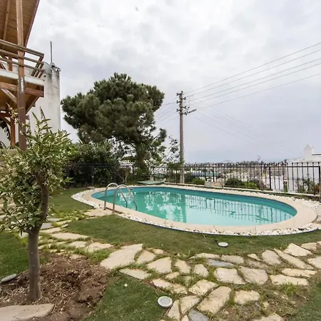 Отель Summer Private With Garden And Private Pool, Within Walking Distance To The Sea In Gumusluk Бодрум