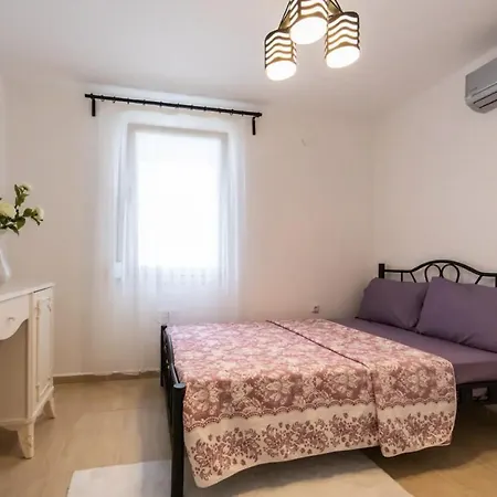 Summer Private With Garden And Private Pool, Within Walking Distance To The Sea In Gumusluk Отель Бодрум