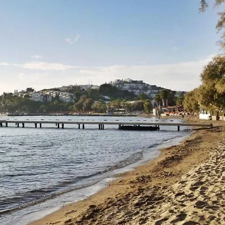 Summer Private With Garden And Private Pool, Within Walking Distance To The Sea In Gumusluk Отель Бодрум